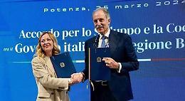 Le opposizioni all'assalto del Gen: "Dribbla i problemi e si affida alla genericità dei faremo"