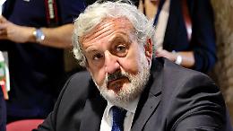 Michele Emiliano tra i governatori meno amati d'Italia