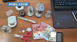 In macchina con 12 grammi di eroina e 2 di cocaina: arrestato un 23enne di Policoro