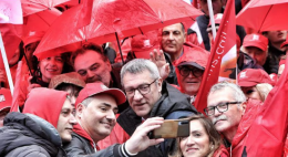 Landini fermato da un acquazzone in Basilicata: «Piove, governo ladro»