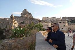 Dalla "Passione di Cristo" di Mel Gibson all'amore tra omosessuali, Matera vive una nuova dramedy