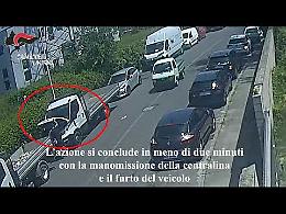 Due minuti per rubare un furgone: arrestati dai Carabinieri di Livorno 6 specialisti del furto della provincia di Foggia