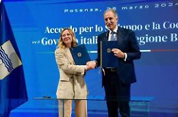 Figuraccia di Landini, Bardi: “Chi offende rinuncia al dialogo, piena solidarietà a Giorgia Meloni”