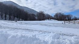 No, non è la Lapponia: a Rotonda, porta del Parco del Pollino, la magia della ciaspolata sulla neve