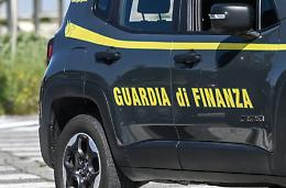 Finti promotori finanziari, maxi truffa a Matera: vittime anche un parroco
