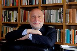 A Rotello, in Molise, il giorno 1 febbraio 1938 nasce il grande sociologo Domenico De Masi, ideatore anche dell'ozio creativo