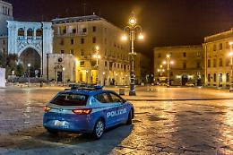 Lecce sotto assedio: il misterioso uomo in bici che semina il panico