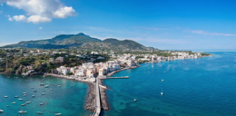 Cronache ischitane: breve guida esistenziale alla scoperta dell'Isola Verde
