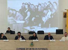 Grande partecipazione a Vietri di Potenza per la presentazione del libro-inchiesta sul Caso Claps di Amendolara e Di Vito 
