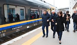 Consegnati due nuovi treni regionali, Pepe: "Trenitalia sta rispettando il cronoprogramma"