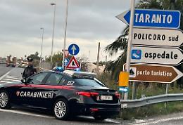 Una serra in casa per la coltivazione di marijuana: arrestato un 53enne a Policoro