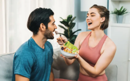 Vegetariana o vegana? Ecco l'alimentazione che aiuta a stare bene, rispettando la vita degli animali e l'ambiente