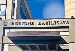 Regione Basilicata, via libera al bilancio di previsione finanziario: tesoretto da 151 milioni per il trasporto pubblico locale
