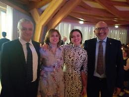 La solidarietà si fa musica: Arisa a sostegno del Crob di Rionero. Latronico: "Sanità sempre più vicina ai bisogni delle persone"