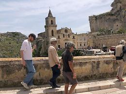 Mel Gibson perlustra a Matera i luoghi del suo nuovo film: 'La Resurrezione di Cristo'