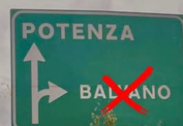 Cambio del nome allo svincolo autostradale: a Balvano scoppia il caso politico