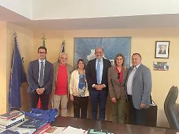 Famiglia al centro del nuovo Welfare: Latronico incontra il Forum delle Associazioni