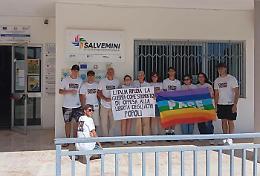 La vera maturità la dimostrano gli studenti di Fasano: dopo l'esame flash mob "contro le stragi a Gaza"