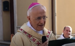  Un giorno da Leone per Monsignor D'Ambrosio: la Chiesa di Puglia e Molise raccontata al Papa dall'arcivescovo nato a Peschici