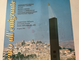 Oggi, 18 agosto 1994, a Rocchetta Sant'Antonio viene inaugurato il "Monumento all'emigrante" di Gerardo Gerardi