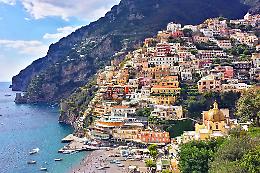 Il grande turismo internazionale è davvero a un passo, ma la Basilicata guarda da lontano