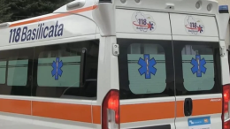 Violento frontale auto-camion a Leonessa di Melfi: morte  due donne provenienti dalla Puglia, madre e figlia