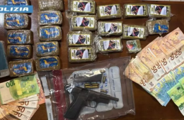 In macchina con una pistola con matricola abrasa: arrestato a Potenza un 48enne