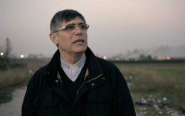 Un proiettile non ferma la speranza: da Pasquale Pepe l’abbraccio lucano a Don Patriciello