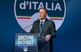 Campania, il meloniano Cirielli ufficializza la candidatura: "Voglio vincere per cambiare"