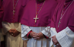 Abusi nella Chiesa, il Vaticano bacchetta le diocesi italiane e chiede maggiore collaborazione 