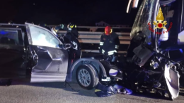 Marsico Nuovo, ancora sangue sulla Fondovalle dell’Agri: 50enne perde la vita nel frontale con un bus