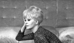 Teatro: «Sei Mia!» o della complicata vita delle donne
