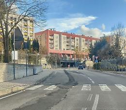 Potenza, in Via Adriatico un ripristino stradale da horror 