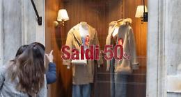 A Matera partono i saldi invernali: vetrine rinnovate e attese dei commercianti