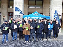 Fratelli d&rsquo;Italia in piazza a Potenza per il S&igrave; al referendum sulla giustizia