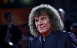 Riccardo Cocciante, l'antidivo che ha accordato il tormento