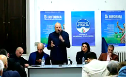 Caso Mattia, l'affondo del M5s: "Da domenica scorsa tutto tace da Palazzo Chigi"