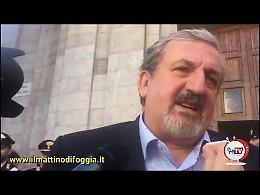 Emiliano "battezza" il presidente della Provincia Gatta: «È una brava persona, bisogna dargli una mano»