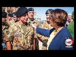 Il Ministro della Difesa Elisabetta Trenta passa in rassegna l'Esercito a Foggia