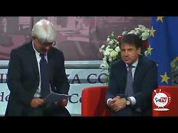 Conte e il gioco della torre: chi butta giù tra Salvini e Di Maio? («Renzi si è già buttato giù da solo»)