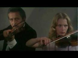 Oggi, 6 Agosto 1994, a Lampedusa muore Domenico Modugno: il gommista che imparò a volare