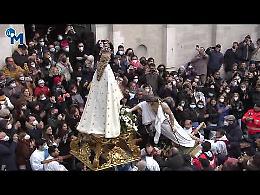 La Pasqua a Troia finisce con "la processione del bacio"