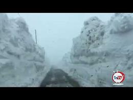 A Faeto tra mura di neve alte un metro