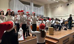 Al Conservatorio "Giordano" il grande concerto di Natale del Santa Chiara Pascoli di Altamura di Foggia
