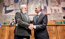 Da Decaro 130mila euro a Emiliano per tenerlo fuori dalla giunta?