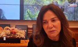 Anna Maria Fallucchi lo dice coi fiori