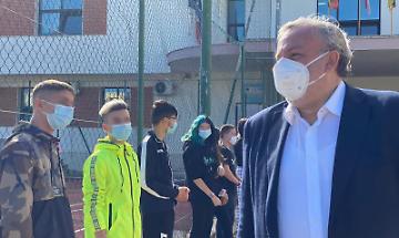 Emiliano si smarca da Ciliberti con una nuova ordinanza sulla scuola immediatamente in vigore