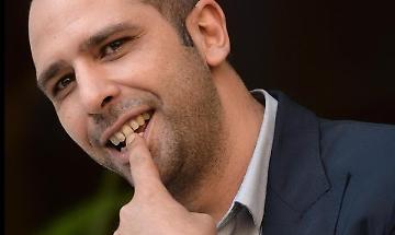 Checco Zalone, l'erotica Giorgia e la bellissima Elly