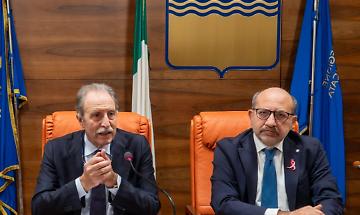 Acquaroli bis: il centrodestra trionfa nelle Marche. Bardi e Latronico: "Collaborazione e dialogo"