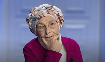 Emma Bonino ricoverata in terapia intensiva